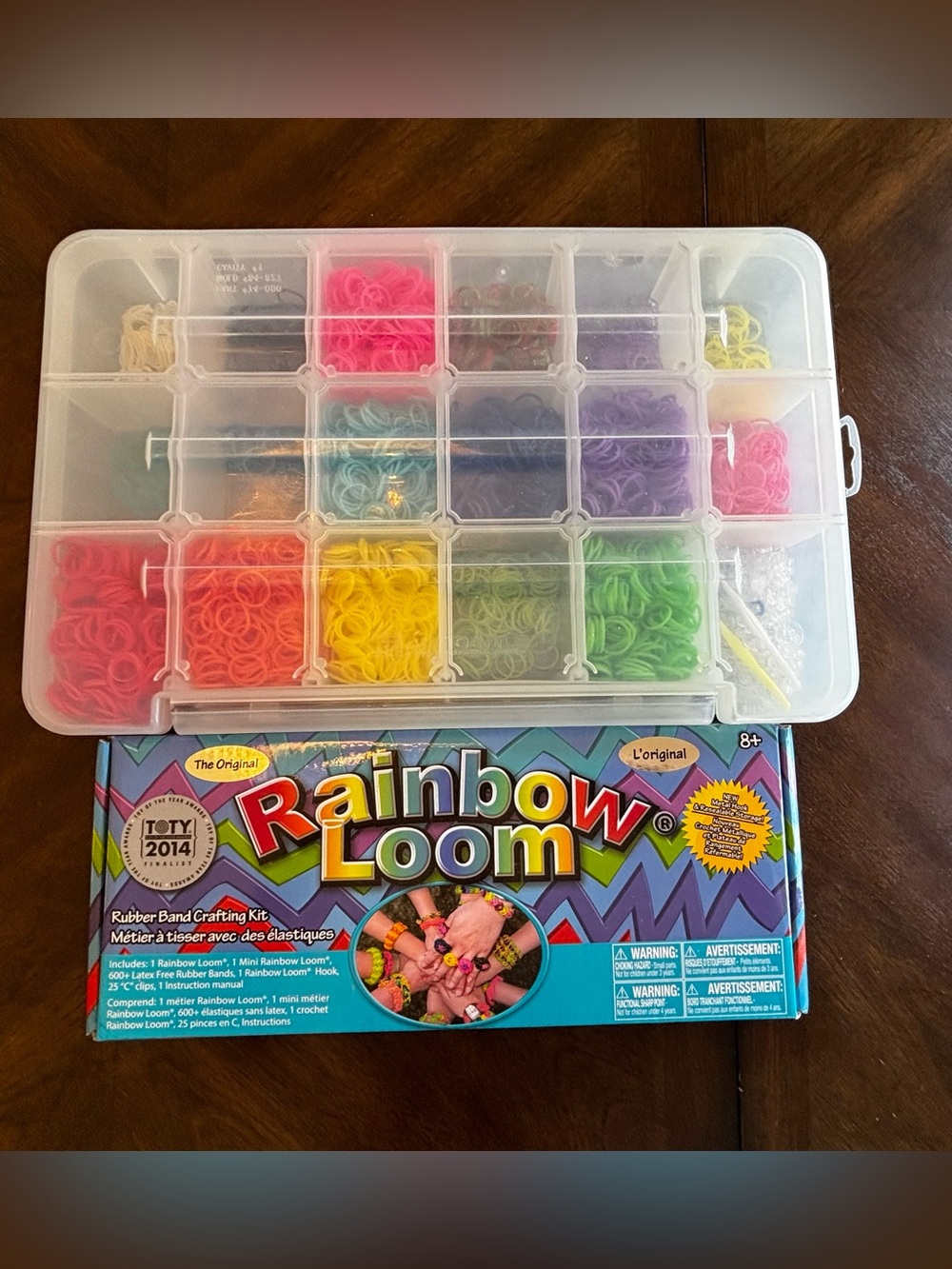 Lot of Rainbow LOOM w Case Rubber Bands, charms, tools Compartment Storage Kit
